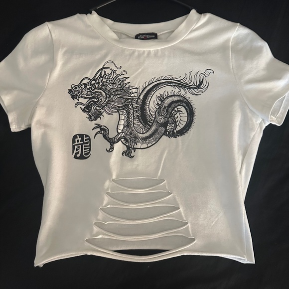 Tops - Dragon shirt